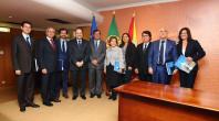 EMBAIXADORES DA AMÉRICA LATINA APRESENTAM CUMPRIMENTOS