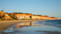 ALBUFEIRA ESTÁ NO TOP DAS PRAIAS COM QUALIDADE DE OURO