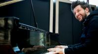 RUI MASSENA APRESENTA ÁLBUM "SOLO" NO AUDITÓRIO MUNICIPAL